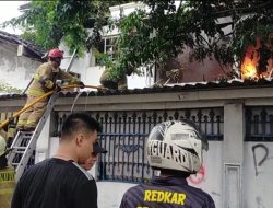 Rumah Berlantai 2 di Pejagalan Ludes Terbakar