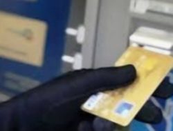Polisi Cengkareng Cukok Seorang Pria Dengan Modus Ganjal ATM