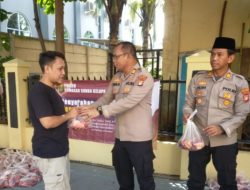 Polsek Sunda Kelapa Melaksanakan Penyembelihan Hewan Qurban 1 Sapi dan 3 Kambing
