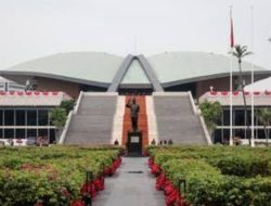 Peran Strategis DPR Dalam Mengatur Pemerintah