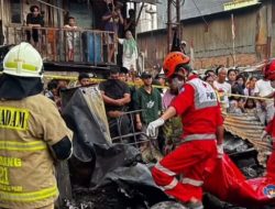 3 Rumah Ludes Terbakar di Pademangan Telan 4 Korban Jiwa
