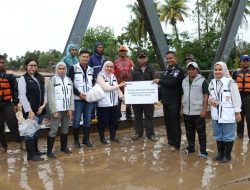 Solidaritas Tanggap Darurat: BRI Padang Distribusikan 2.500 Nasi Bungkus untuk Korban Banjir Ikua Koto