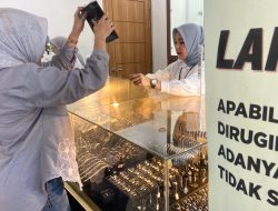 Tertinggi Sepanjang Sejarah, Harga Emas Meroket Naik Rp184.000/gr Dalam Sehari