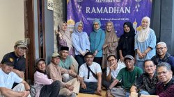 SMPN 82 Jakarta Puluhan Alumni 1985 Bukber dan Berbagi