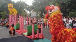 Warga RW 16 Pluit Pantai Mutiara Gelar Cap Gomeh dan Buka Puasa Bersama