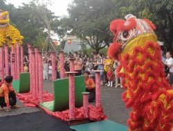 Warga RW 16 Pluit Pantai Mutiara Gelar Cap Gomeh dan Buka Puasa Bersama