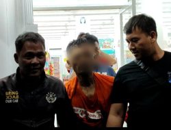 Spesialis Pencuri Alfamart Bawa Sajam di Tangkap Warga di Jakarta Utara