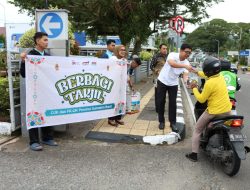 Pererat Kepedulian di Bulan Ramadan, BRI Region 3 Padang Bagi-bagi Takji