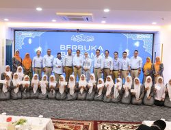 BRI Region 3 Padang Berbagai Bahagia dengan Anak Yatim