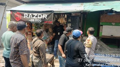 Tabung Gas Saat Diisi Terpental Timpa Rumah Warga